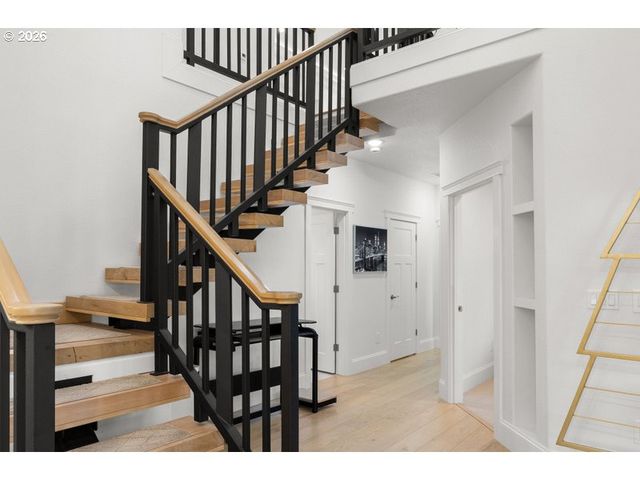 17051 Se MANLEY St, Portland, OR 97236
