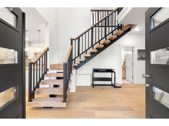 17051 Se MANLEY St, Portland, OR 97236