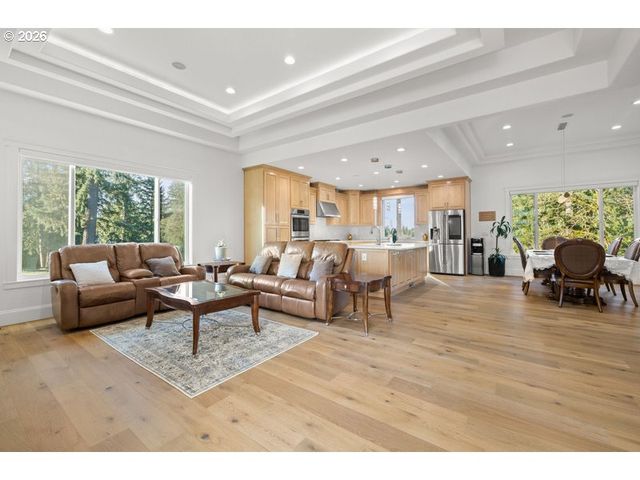 17051 Se MANLEY St, Portland, OR 97236