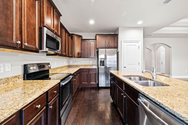 294 Maddox Street, Point Washington, FL 32459