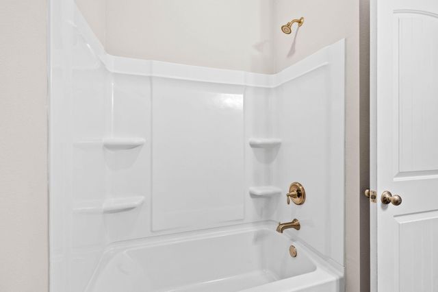 294 Maddox Street, Point Washington, FL 32459