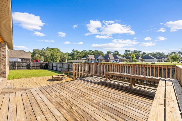 294 Maddox Street, Point Washington, FL 32459