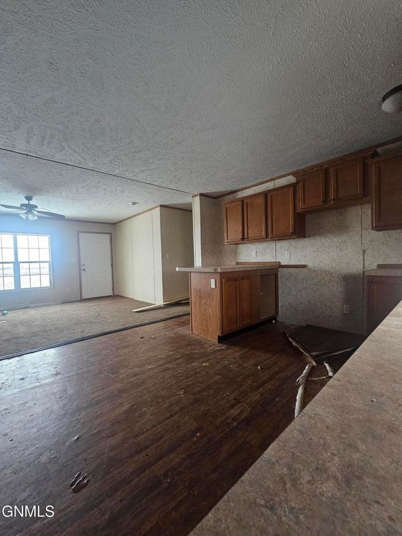 12995 21st Street NW, Arnegard, ND 58835 photo 11