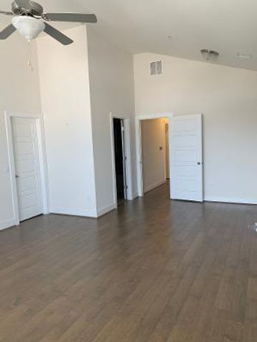 327 Bridgeford DR, Austin, TX 78745