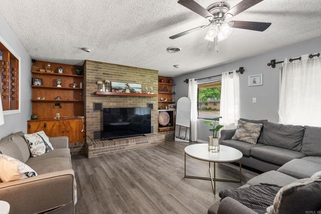 4008 Emerson Drive, North Little Rock, AR 72118