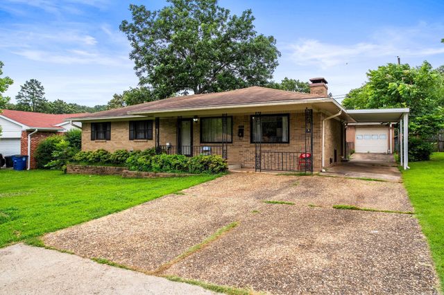 4008 Emerson Drive, North Little Rock, AR 72118