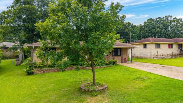 4008 Emerson Drive, North Little Rock, AR 72118