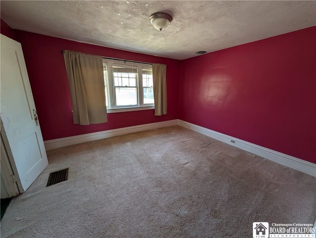 140 Maple Street, Jamestown, NY 14701