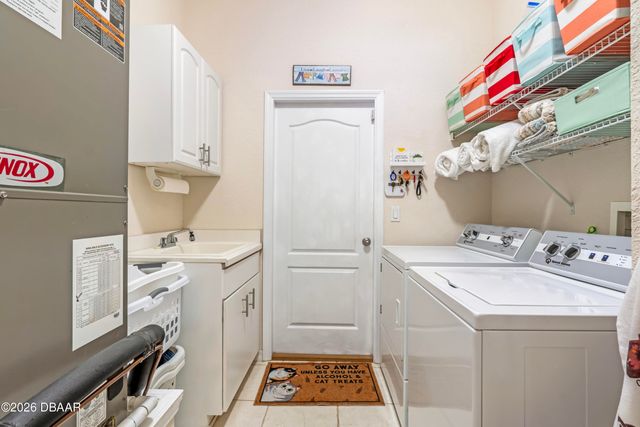 732 Oakwater Lane, Port Orange, FL 32128