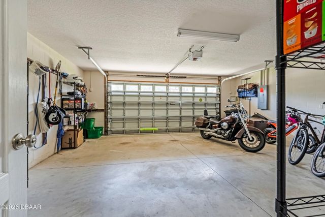 732 Oakwater Lane, Port Orange, FL 32128