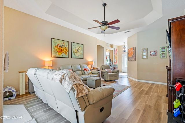 732 Oakwater Lane, Port Orange, FL 32128
