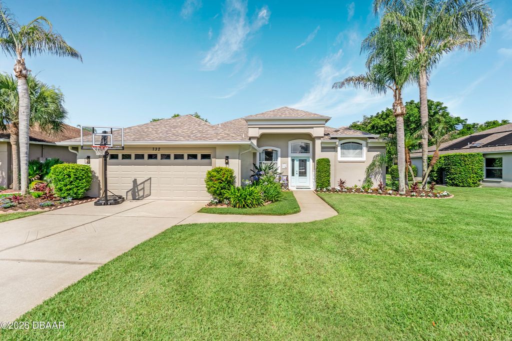 732 Oakwater Lane, Port Orange, FL 32128