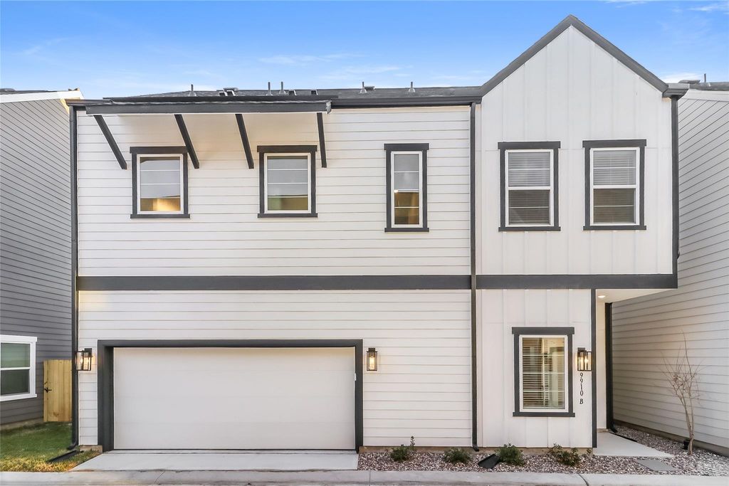 9910 Clark Road B, Houston, TX 77076
