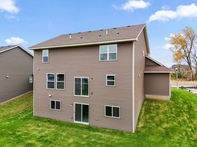 7544 Lower 42nd Street N, Oakdale, MN 55128