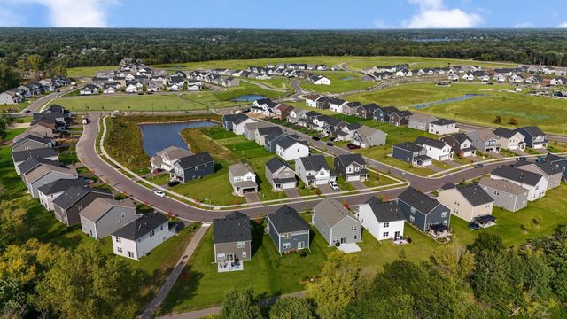 7544 Lower 42nd Street N, Oakdale, MN 55128