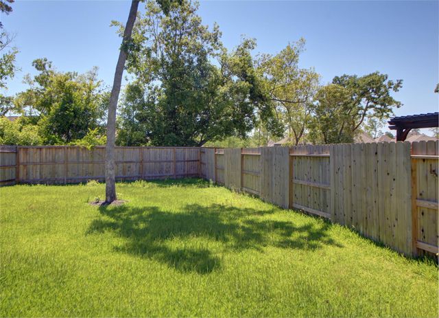 523 Timber Voyage Court, Conroe, TX 77304