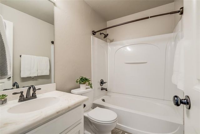 2700 NW 187th Terrace, Edmond, OK 73012