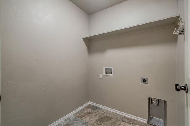 2700 NW 187th Terrace, Edmond, OK 73012