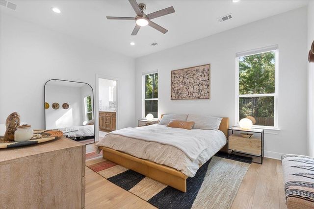 133 Lake Point WAY, Bastrop, TX 78602