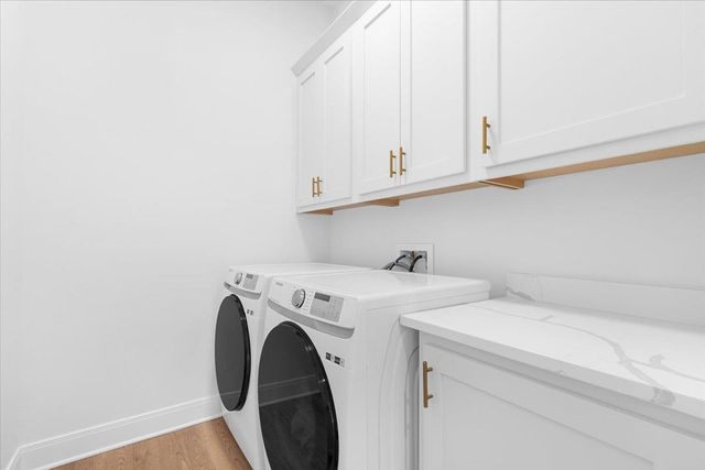 133 Lake Point WAY, Bastrop, TX 78602