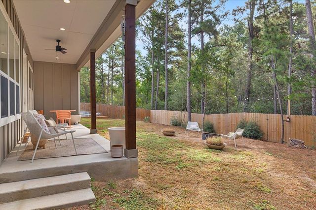 133 Lake Point WAY, Bastrop, TX 78602