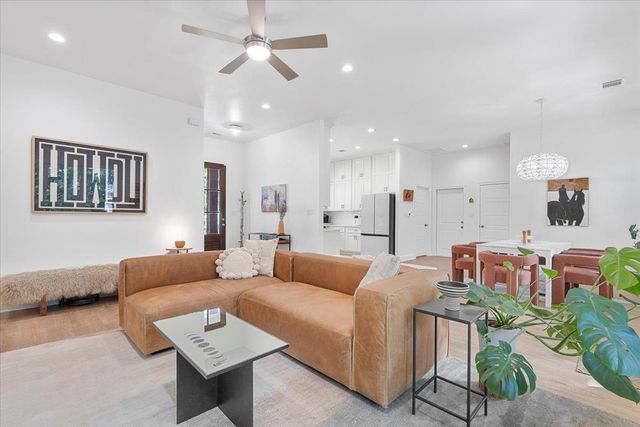 133 Lake Point WAY, Bastrop, TX 78602