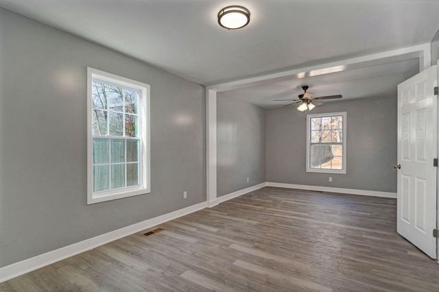 1701 W Webster Street, Springfield, MO 65802