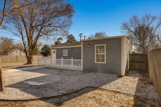 1701 W Webster Street, Springfield, MO 65802