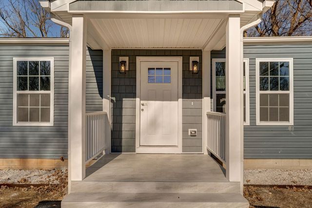 1701 W Webster Street, Springfield, MO 65802