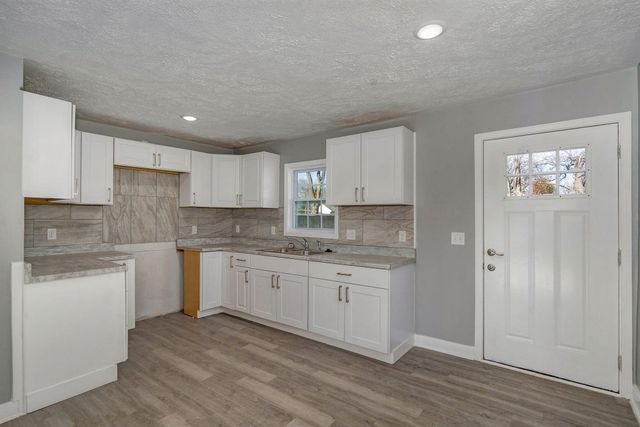 1701 W Webster Street, Springfield, MO 65802