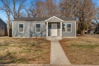 1701 W Webster Street, Springfield, MO 65802