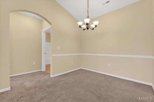 29 Kassebaum Lane 304, Unincorporated, MO 63129