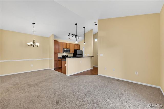 29 Kassebaum Lane 304, Unincorporated, MO 63129