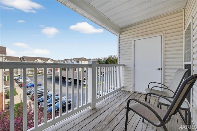 29 Kassebaum Lane 304, Unincorporated, MO 63129