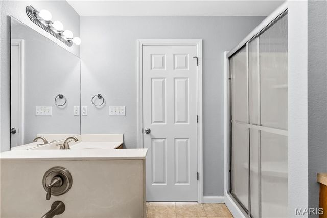 635 Elm Street, Hillsboro, MO 63050