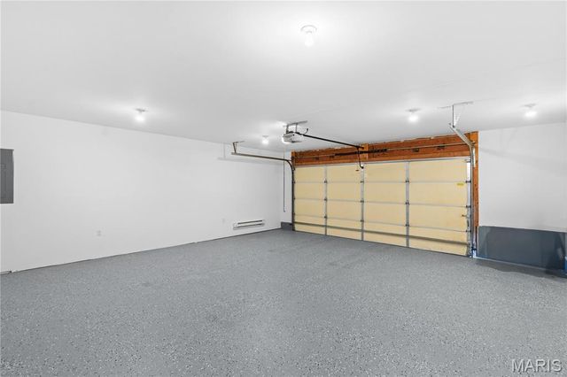 635 Elm Street, Hillsboro, MO 63050