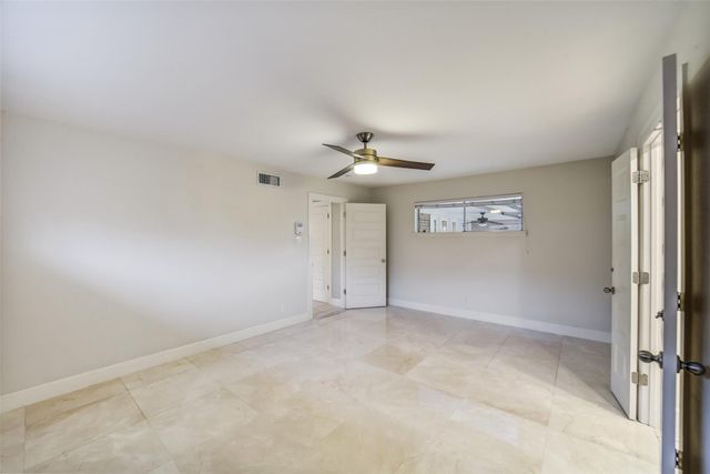 5322 Rutherglenn Drive, Houston, TX 77096