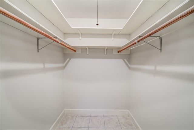 5322 Rutherglenn Drive, Houston, TX 77096