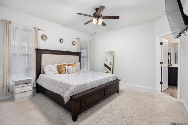 11589 Regal St, Denham Springs, LA 70726