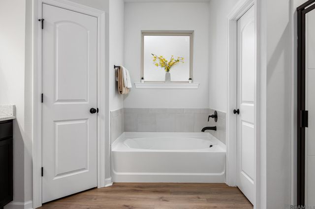 11589 Regal St, Denham Springs, LA 70726