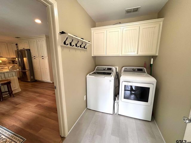 212 County Road 2487, Mineola, TX 75773