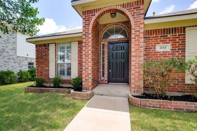 444 Dove Lane, Fort Worth, TX 76108