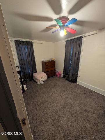 1017 Wayne Avenue, Defiance, OH 43512