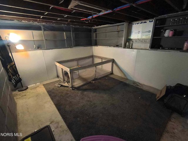 1017 Wayne Avenue, Defiance, OH 43512