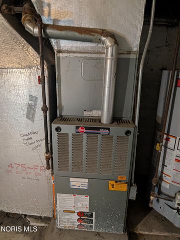 1017 Wayne Avenue, Defiance, OH 43512