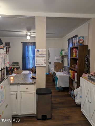 1017 Wayne Avenue, Defiance, OH 43512