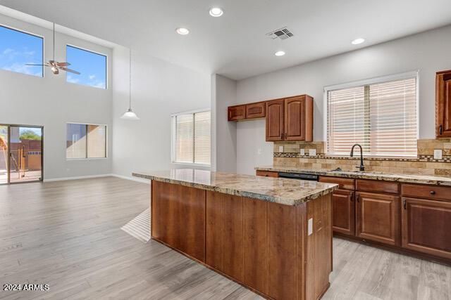 15441 W Shangri La Road, Surprise, AZ 85379