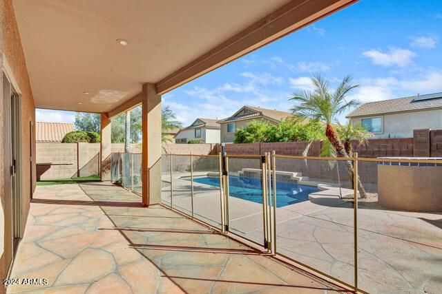 15441 W Shangri La Road, Surprise, AZ 85379