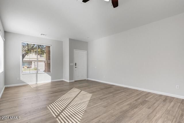 15441 W Shangri La Road, Surprise, AZ 85379