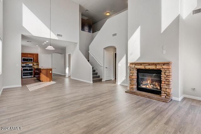 15441 W Shangri La Road, Surprise, AZ 85379